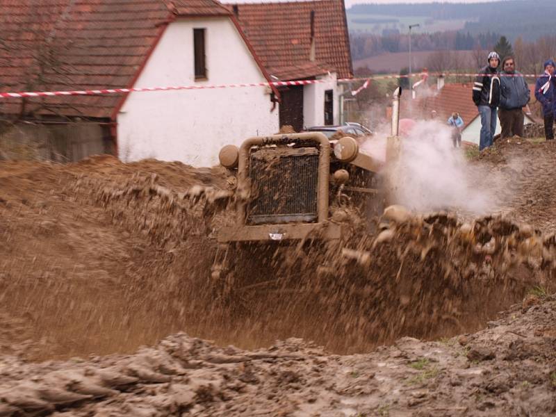 Rovenská traktoriáda 2013