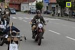 Pacov a okolí patřily v sobotu historickým motocyklům.