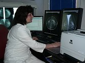  Od konce loňského roku má pelhřimovské mamografické centrum Agur nový digitální přístroj.