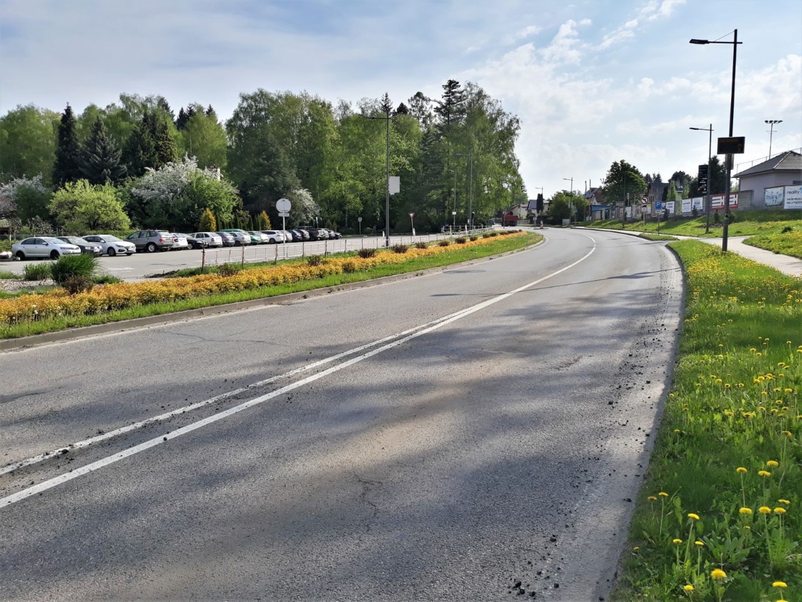 Oprava silnice I/34 v Humpolci: vymění asfalt, zpevní krajnice -  Pelhřimovský deník