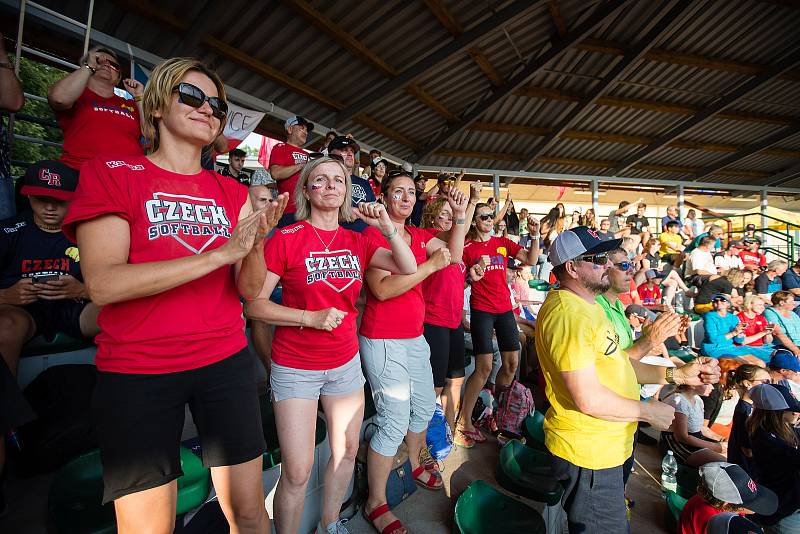 Finálový zápas softbalového mistrovství Evropy do 18 let mezi Českou republikou a Dánskem.