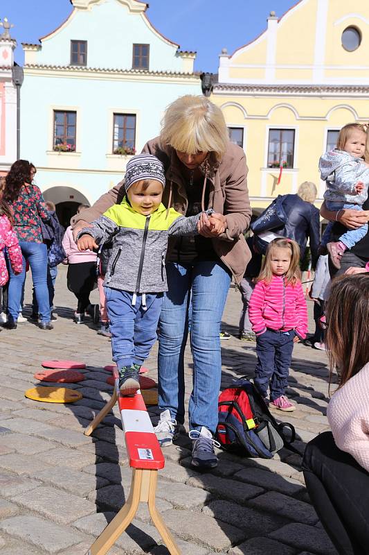 Na pelhřimovském náměstí se uskutečnila akce Den bez aut.