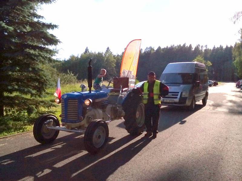 Martin Havelka a jeho Zetor.