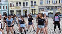 Akce Region tančí odstartovala na Masarykově náměstí v Pelhřimově.