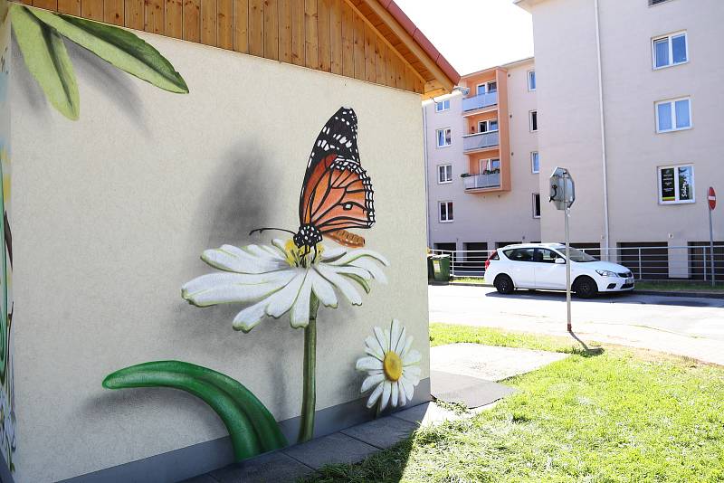 Budova trafostanice v Pelhřimově dostala novou podobu.