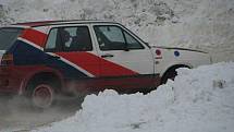 Amatérská zimní mini rallye.