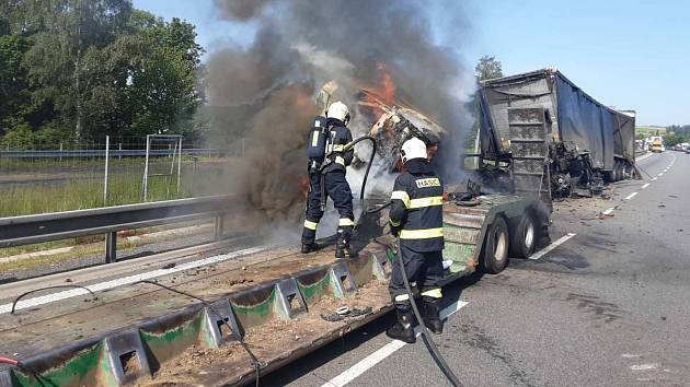 Nehoda uzavřela v pondělí 29. května dálnici D1 na 78,5 kilometru ve směru na Brno