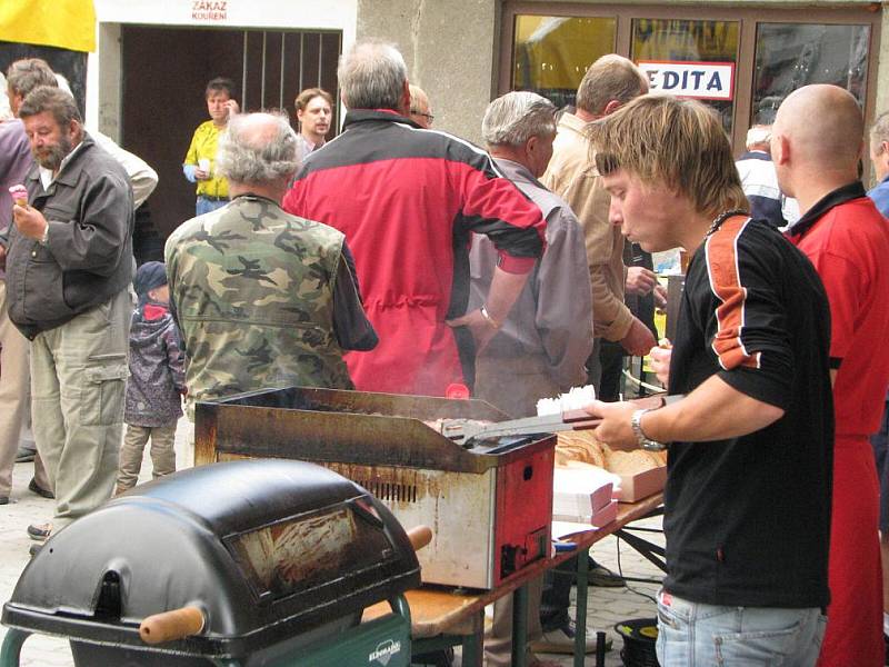 V Počátkách zahráli dechovkáři čtyř národů