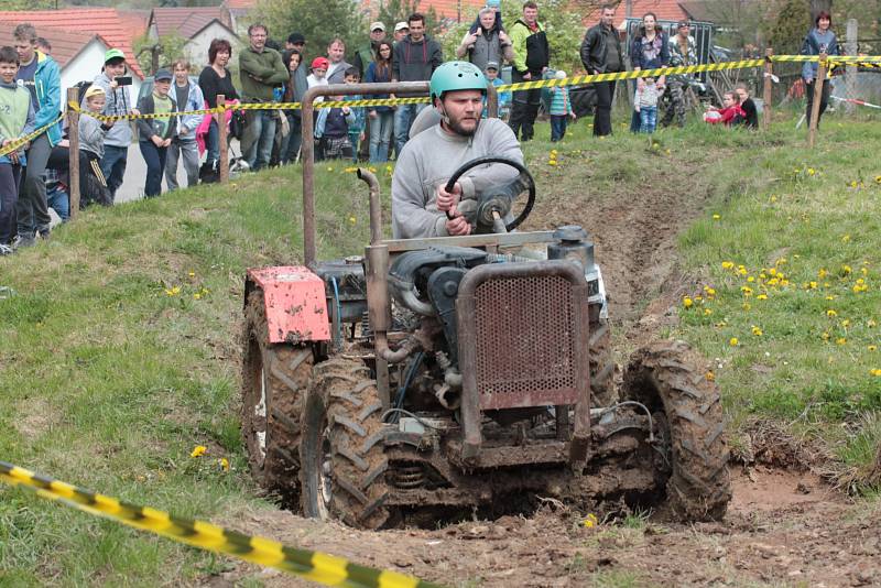 V Rovné se konala traktoriáda v sobotu 6. května podeváté.