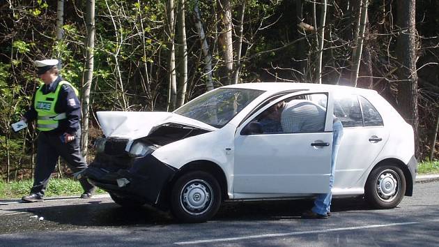 Dopravní nehoda za obcí Čížkov směrem na Pelhřimov