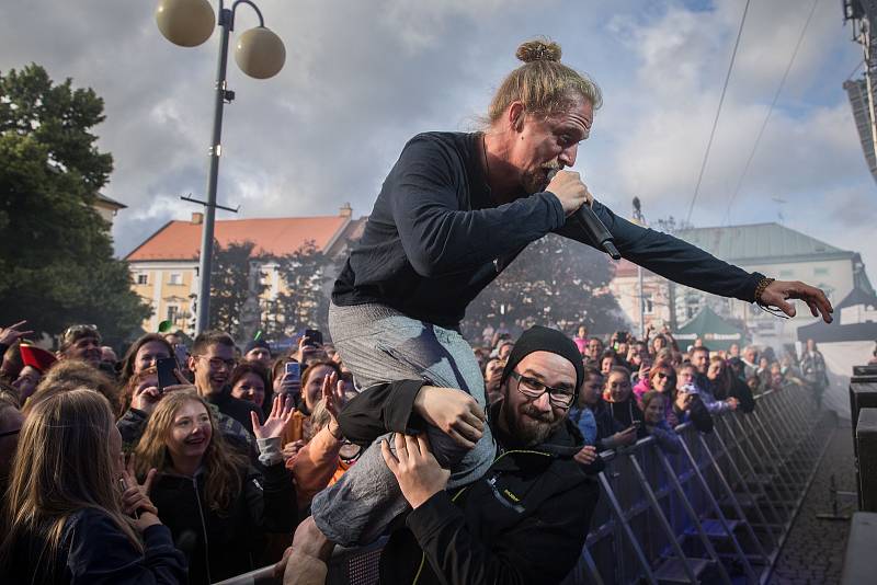 Koncert Tomáše Kluse na Bernard festu 2018.