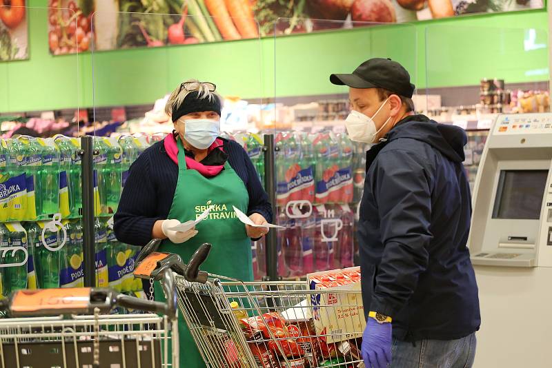 Nejen na Vysočině se v sobotu 21. listopadu uskutečnila podzimní Sbírka potravin.