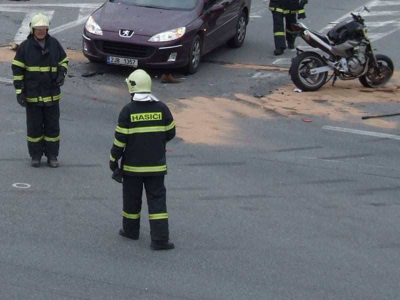 Smrtelná nehoda na obchvatu Pelhřimova