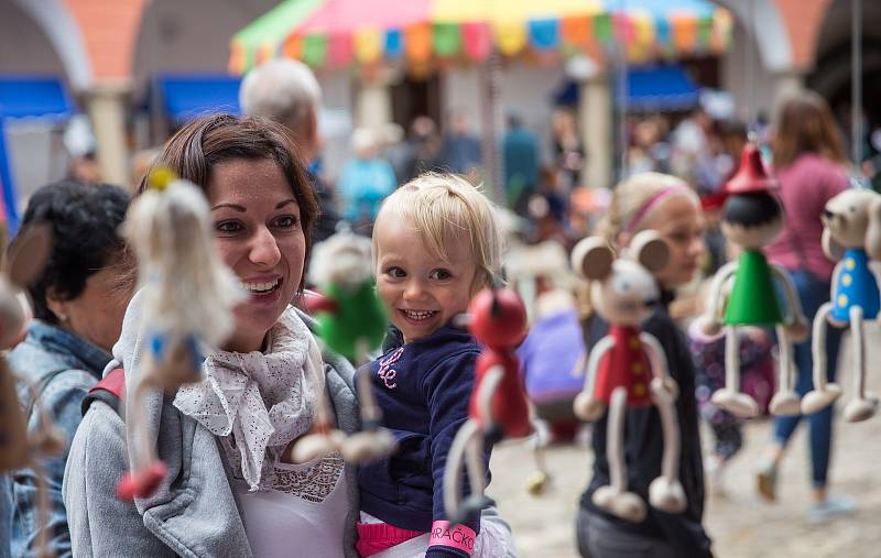 13. ročník Hračkobraní - festivalu hraček z přírodního materiálu v Kamenici nad Lipou.