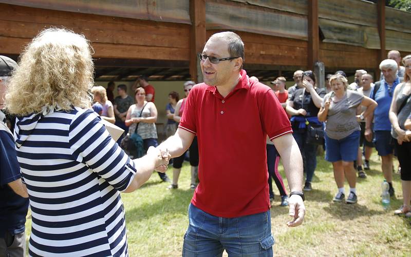 Sobotní střelecká soutěž na střelnici v Košeticích.