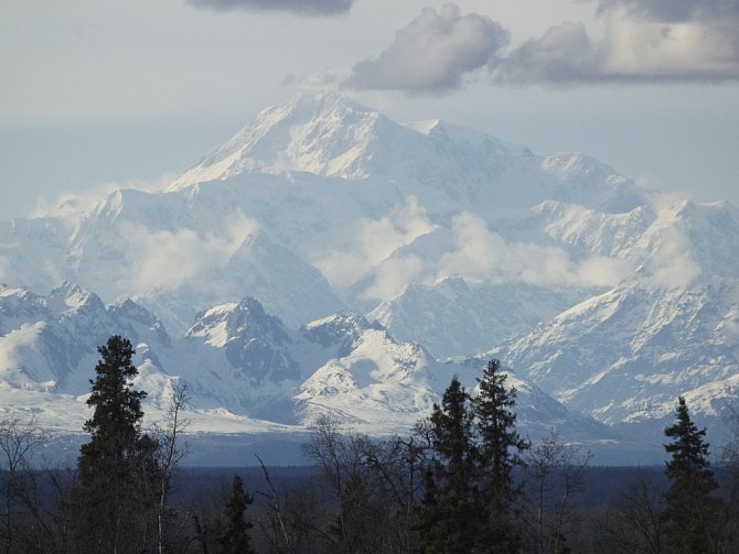 Nejvyšší hora Severní Ameriky Mount McKinley.