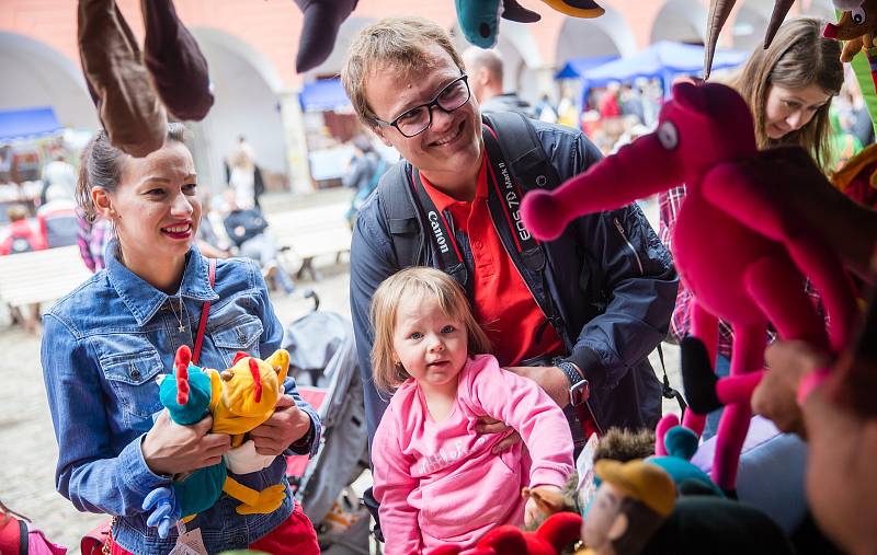 Festival hraček z přírodních materiálů Hračkobraní.