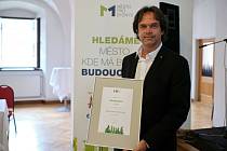 Starosta Humpolce i letos přebral ocenění pro krajského vítěze výzkumu Město pro byznys.