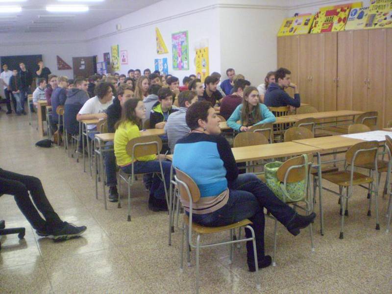 Oblastní turnaj v pIšQworkách hostilo v pondělí 19. listopadu Gymnázium a obchodní akademie Pelhřimov.