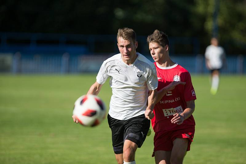 Utkání krajského přeboru mezi HFK Třebíč a FK Pelhřimov.