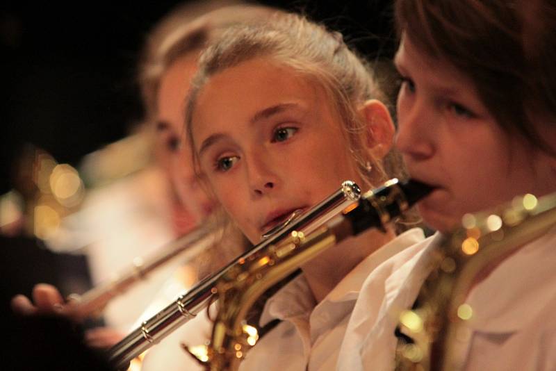 Na krajské soutěži orchestrů základních uměleckých škol z Vysočiny se představil Dechový orchestr ZUŠ Bystřice nad Pernštejnem.