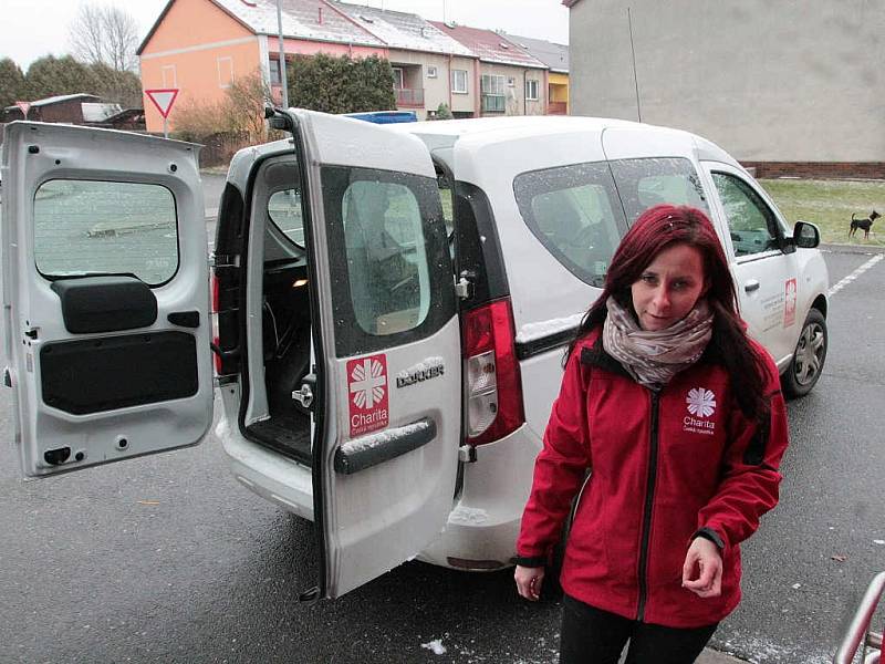 Potravinová sbírka v Penny marketu v Kamenici nad Lipou.