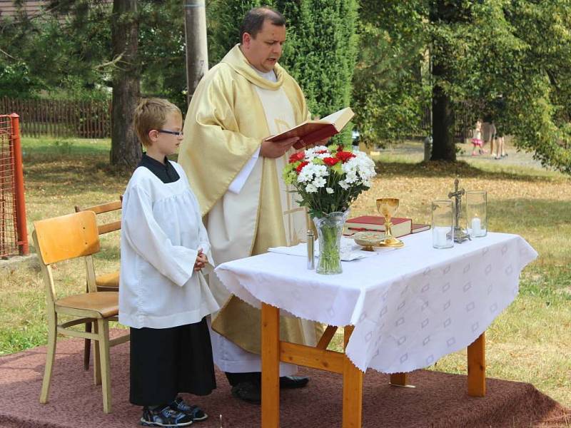 Otavožačtí vysvěcovala svou opravenou kapličku.