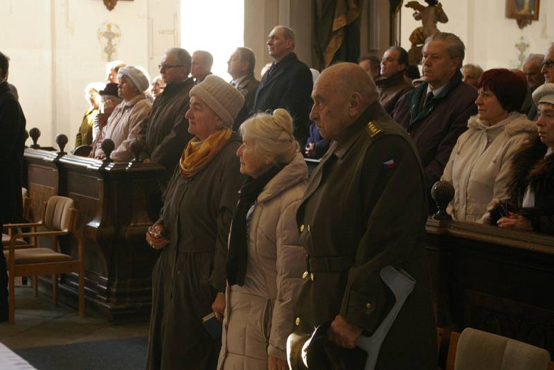 Slavnostní mše svatá, koncert a prezentace v sobotu v Želivě připomněly sté výročí narození Bohumila Víta Tajovského.