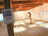 V Galerie Bernarda Bolzana v Těchobuzi mohou milovníci umění zhlédnout novou výstavu.