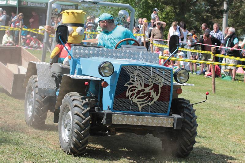Desátá Rovenská traktoriáda bavila na různé způsoby.