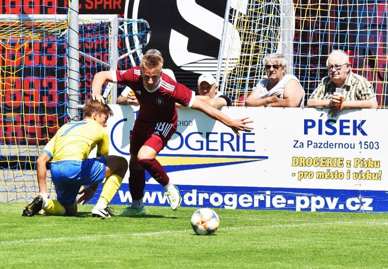 Fotbalová příprava: FC Písek - Sparta Praha B 1:3 (1:2).