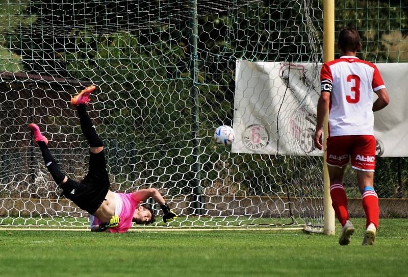 Fotbalový KP: Semice - Milevsko 2:1 (2:1).