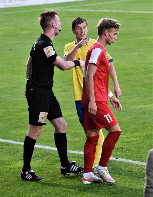 Fortuna ČFL: FC Písek - Slavia Karlovy Vary 1:0 (0:0).