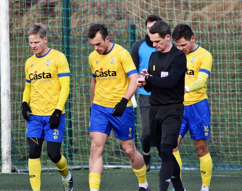 Fotbalová příprava: FC Písek - Sokol Lom 7:0 (3:0).