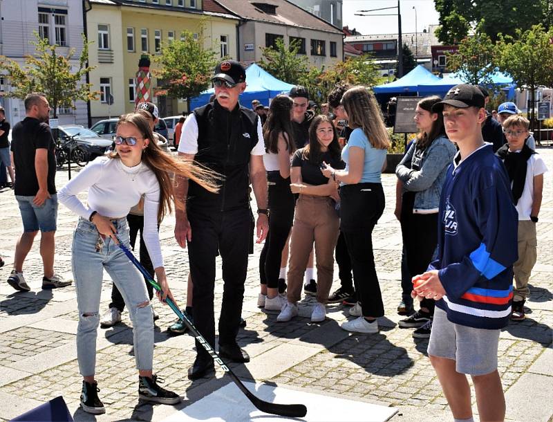 Milevské náměstí zaplnili hokejisté z NHL.