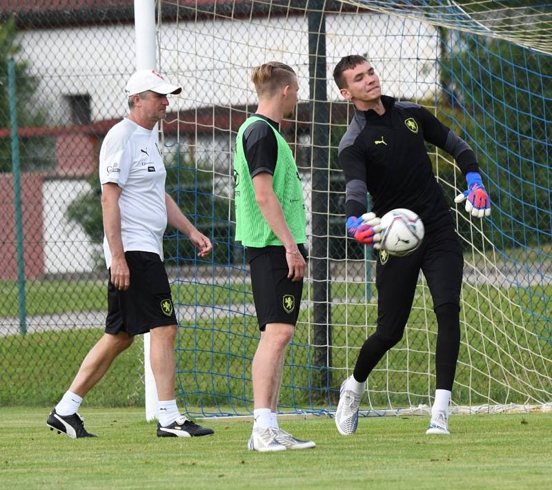 Ve středu zavítala fotbalová U21 České republiky za tréninkem do Olešníka.