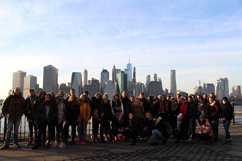 Studenti písecké obchodní akademie na exkurzi v New Yorku.