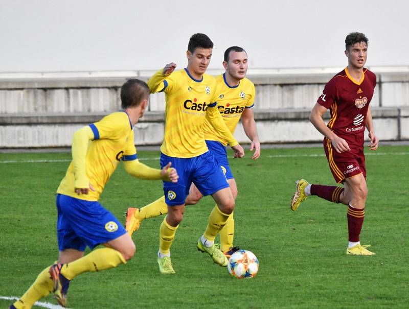 11. kolo ČFL: FC Písek - Dukla Praha B 3:1 (0:1).