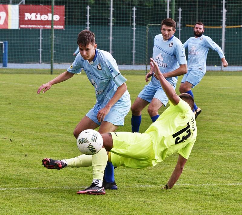 Fotbalový krajský přebor: Protivín - Osek 1:3.