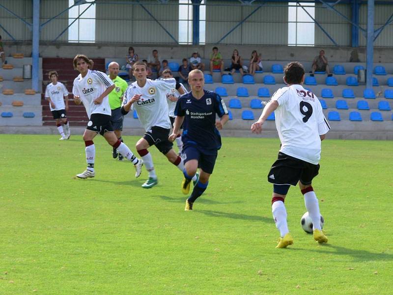 Přátelské mezinárodní utkání staršího dorostu U19 fotbalistů FC Písek a Mnichova 1860. 