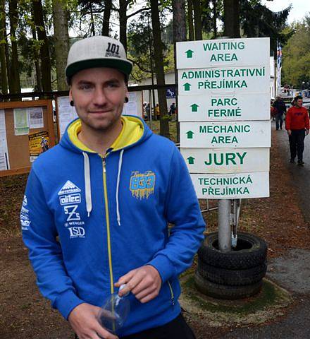 Závody na autodromu v Písku na Hradišti. Na snímku Pavel Kejmar.