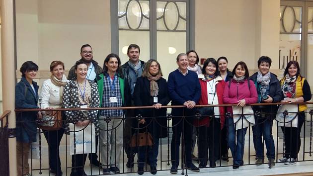 Setkání s vedoucím odboru školství a kultury ve Valdepeňas.