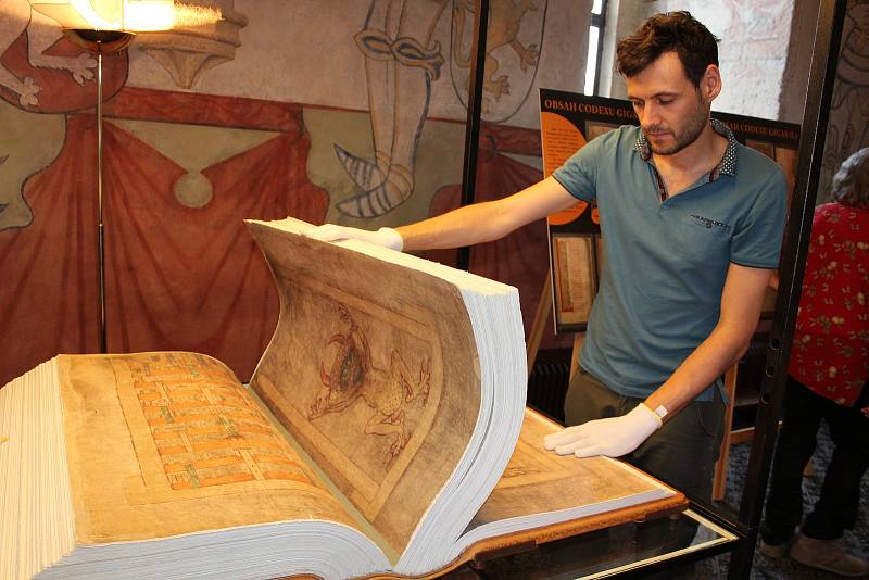 Codex Gigas v Prácheňském muzeu v Písku.