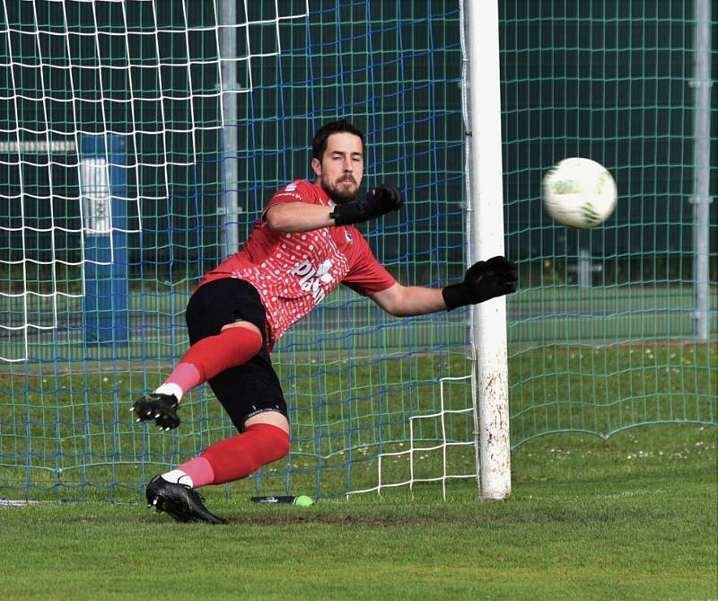 Fotbalový krajský přebor: Protivín - Osek 1:3.