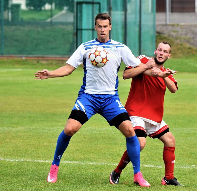 Fotbalová I.A třída: Mirovice - Strunkovice 1:0.