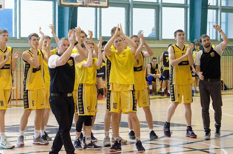 Sršni Sokol Písek - Snakes Ostrava 79:66