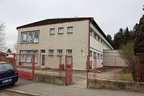 Jedna z budov školky v Mirovicích, kterou nahradí nová stavba.