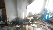 V době požáru v zasaženém bytě nikdo nebyl. Foto: HZS JčK