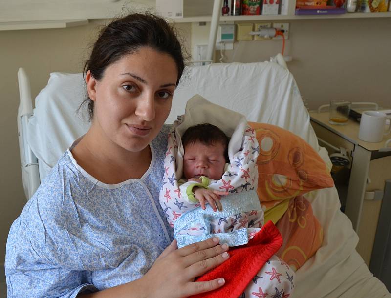 Dominik Masný ze Smrkovic. Prvorozený syn Natali Tatligilové a Milana Masného se narodil  26. 8. 2019 ve 22.34 hodin. Při narození vážil 3150 g a měřil 49 cm.