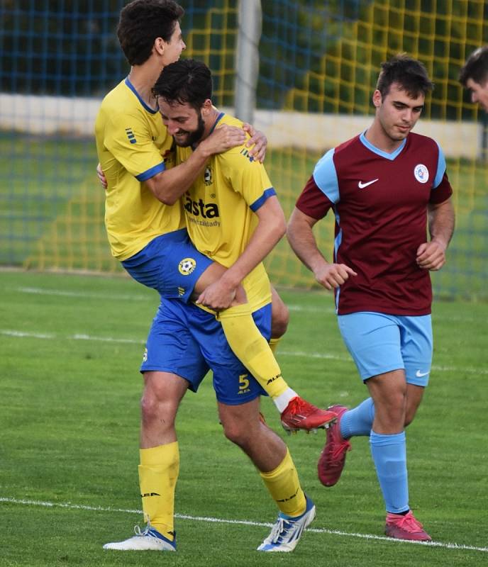 Fotbalová ČFL: FC Písek - SK Rakovník 8:0 (4:0).